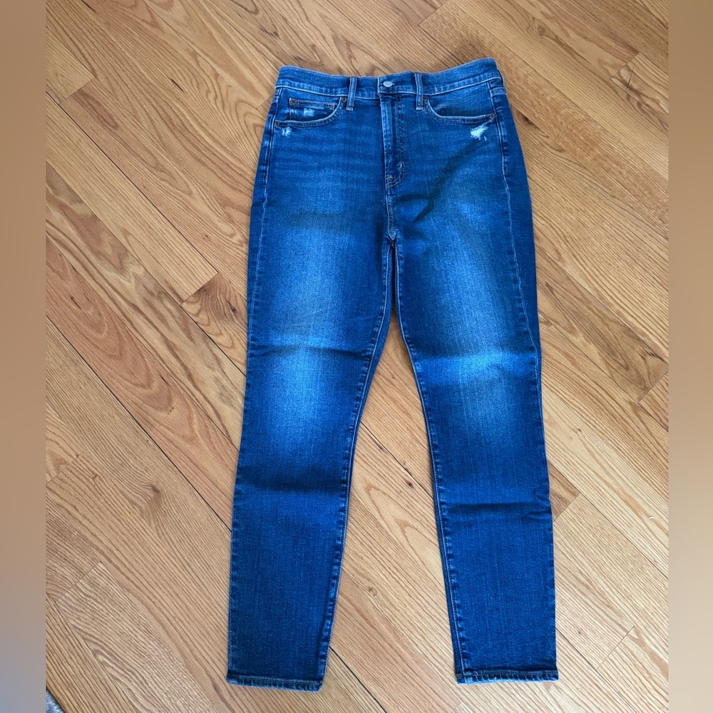 Gap True Skinny Jeans. Size 10/30.